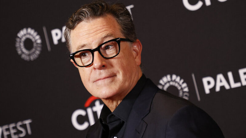 Stephen Colbert remercie BetUS pour son titre de sexiest man des USA