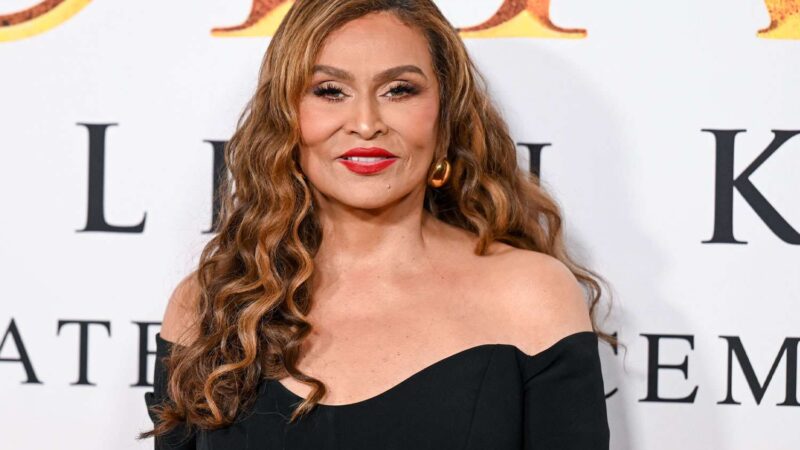 Tina Knowles répond aux critiques des internautes sur Beyoncé