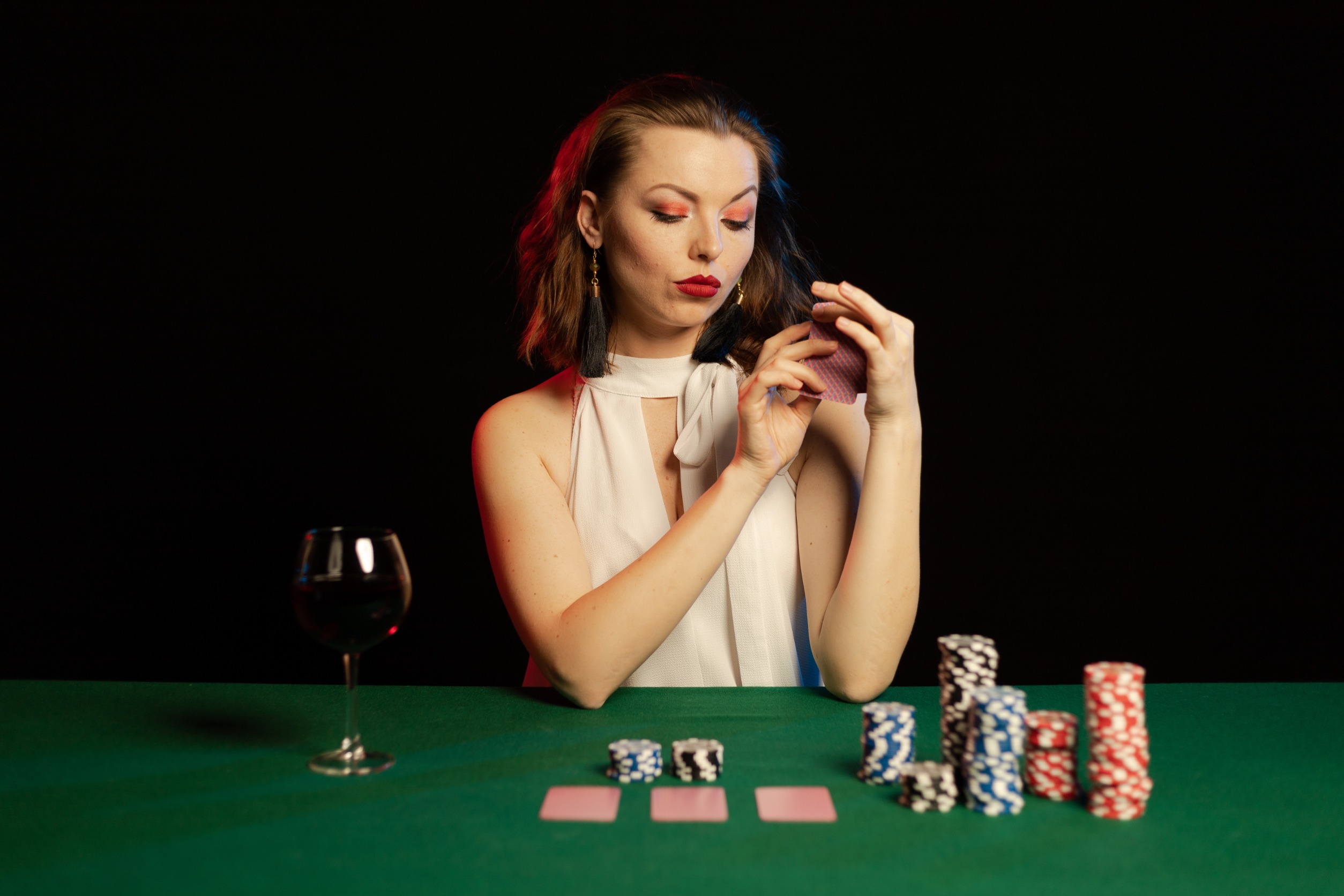 De Las Vegas à votre smartphone : l’influence des séries casino sur les jeux mobiles