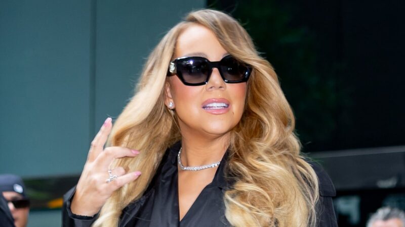 mariah carey annule des concerts à cause de la grippe, ses fans lui souhaitent un bon rétablissement