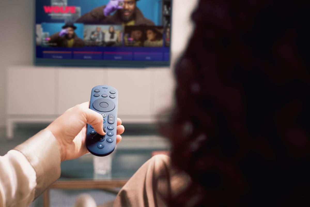 Clients de Sky en colère après la réduction de l’application de streaming qui impose des publicités