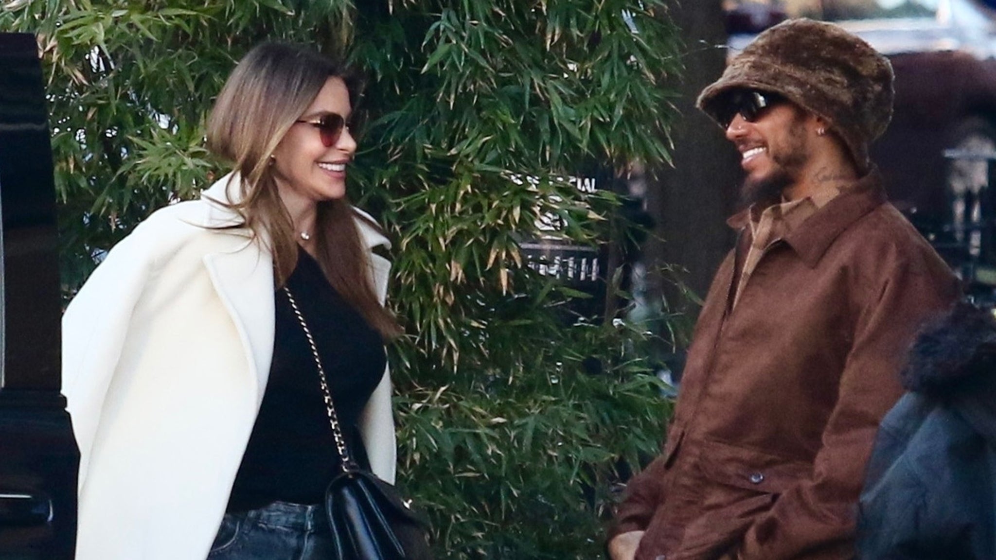 Sofia Vergara et Lewis Hamilton : une alchimie évidente lors d’un déjeuner à New York