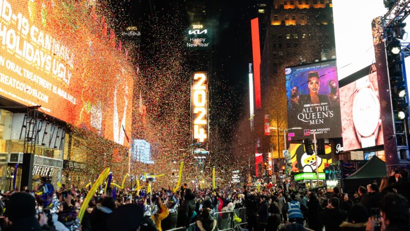 Superstitions du Nouvel An : à faire et à éviter pour attirer la chance