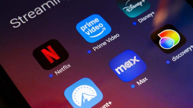 Une enquête révèle que plus de la moitié des abonnés Netflix, Disney+ et Max ne voient pas de publicités