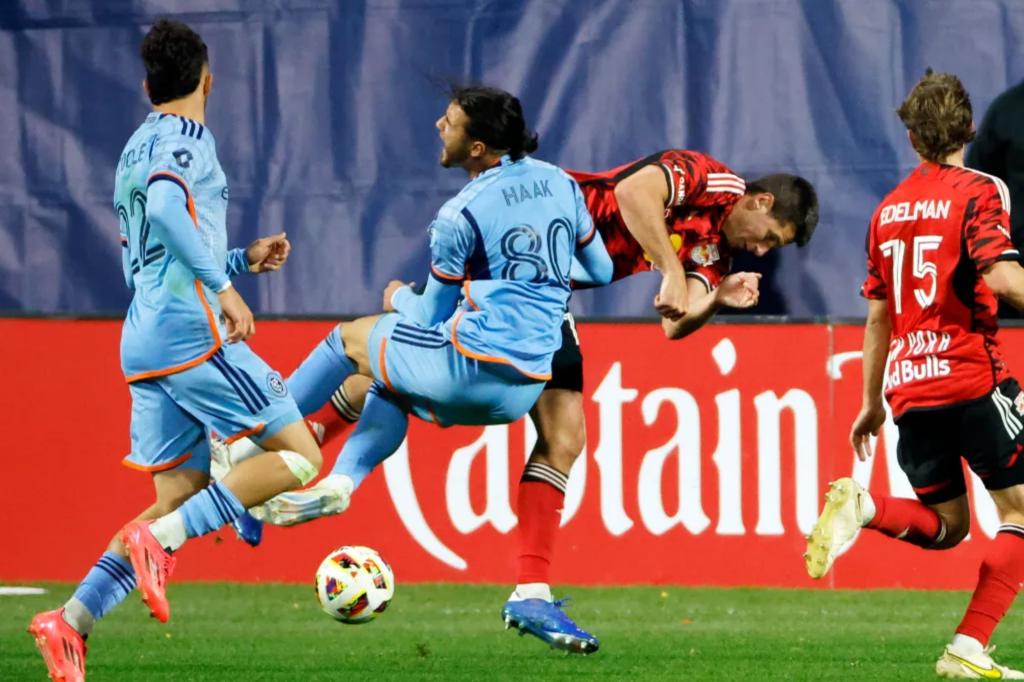 Apple TV+ couvre le face-à-face des playoffs 2024 entre Red Bulls et NYCFC