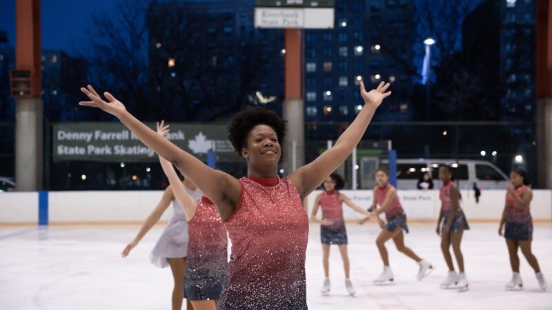 Avant-première de ‘Harlem Ice’ : le réalisateur s’exprime sur le programme de patinage artistique de Disney+