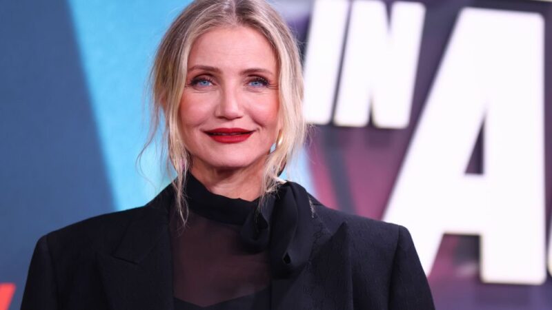 Cameron Diaz révèle un numéro d’appel sur le plateau de Netflix pour signaler les abus