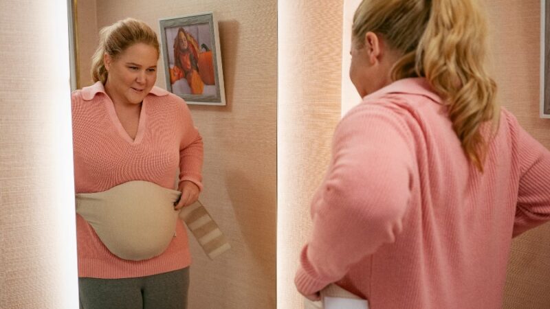 Critique du film Kinda Pregnant : résumé et avis