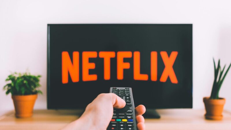 Les étudiants et le corps professoral questionnent la valeur des programmes de true crime de Netflix