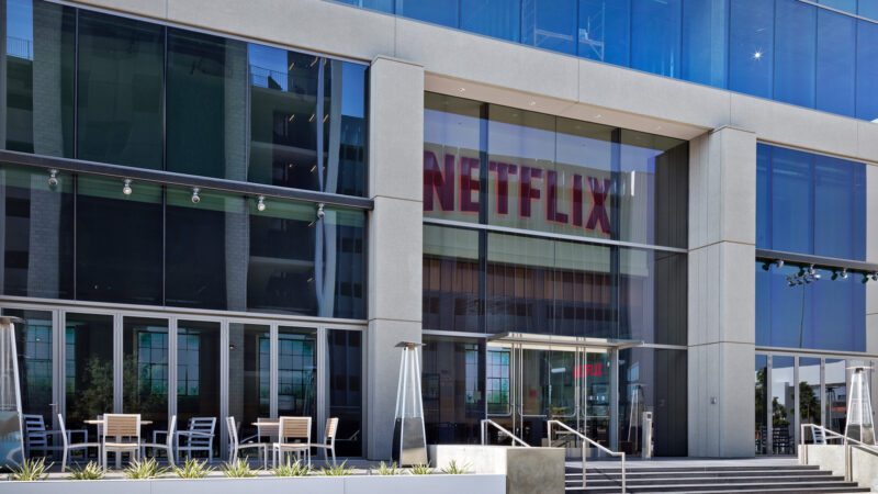 Netflix surpasse les prévisions grâce à ses résultats
