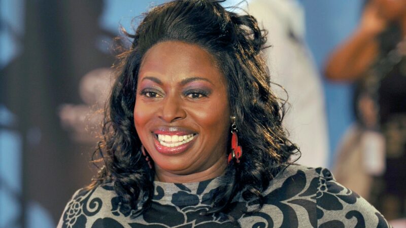 Angie Stone, chanteuse R&B, tuée dans un accident de voiture à 63 ans