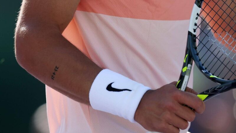 Carlos Alcaraz dévoile la date de sortie de son documentaire Netflix avec un tatouage