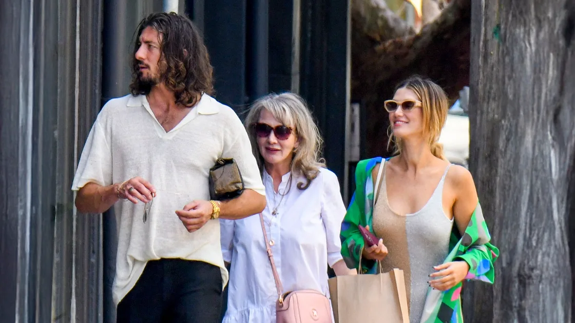 Delta Goodrem face des tensions familiales avant son mariage avec Matthew Copley