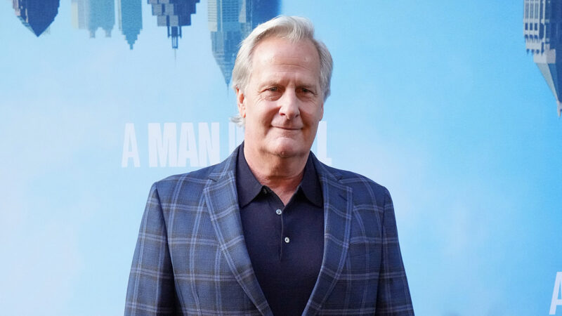 Jeff Daniels rejoint la saison 3 de ‘Shrinking’ sur Apple TV