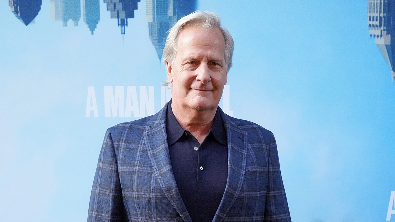 Jeff Daniels rejoint la saison 3 de ‘Shrinking’ sur Apple TV