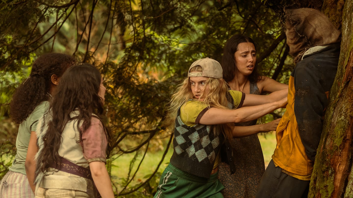 Les filles confrontent le coach Scott
