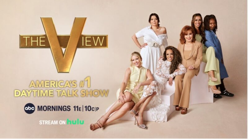 Natasha Rothwell et Dylan Mulvaney invités sur “The View”
