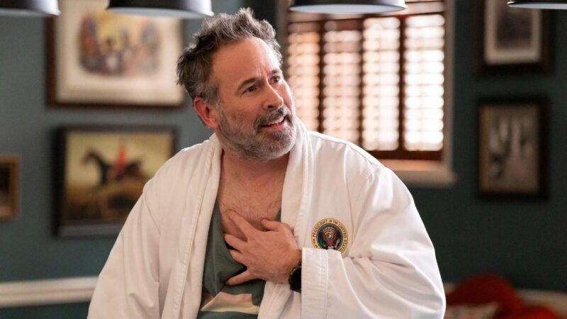 Nouvelle comédie décalée sur Netflix : une série de détectives à ne pas manquer