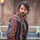 Diego Luna (as Cassian Andor) in Ferrix in ANDOR