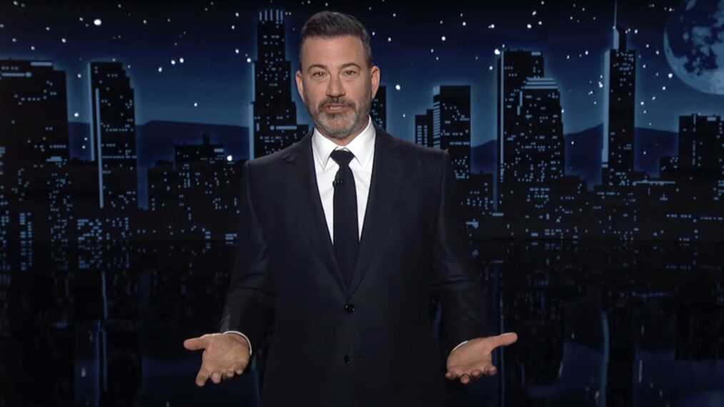 Jimmy Kimmel critique Trump pour avoir évité le retour des soldats tombés