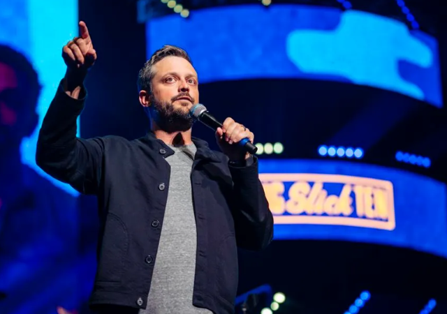 Nate Bargatze animera les Emmy Awards 2025 en direct sur CBS et Paramount+
