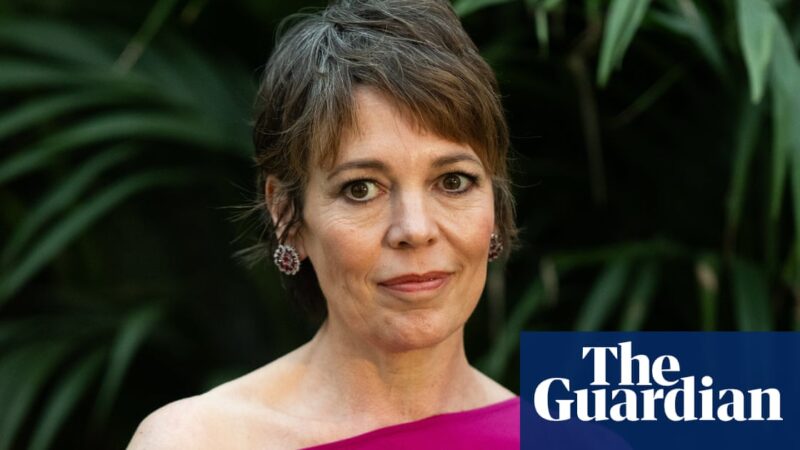 Olivia Colman dans l’adaptation de Fierté et Préjugés sur Netflix