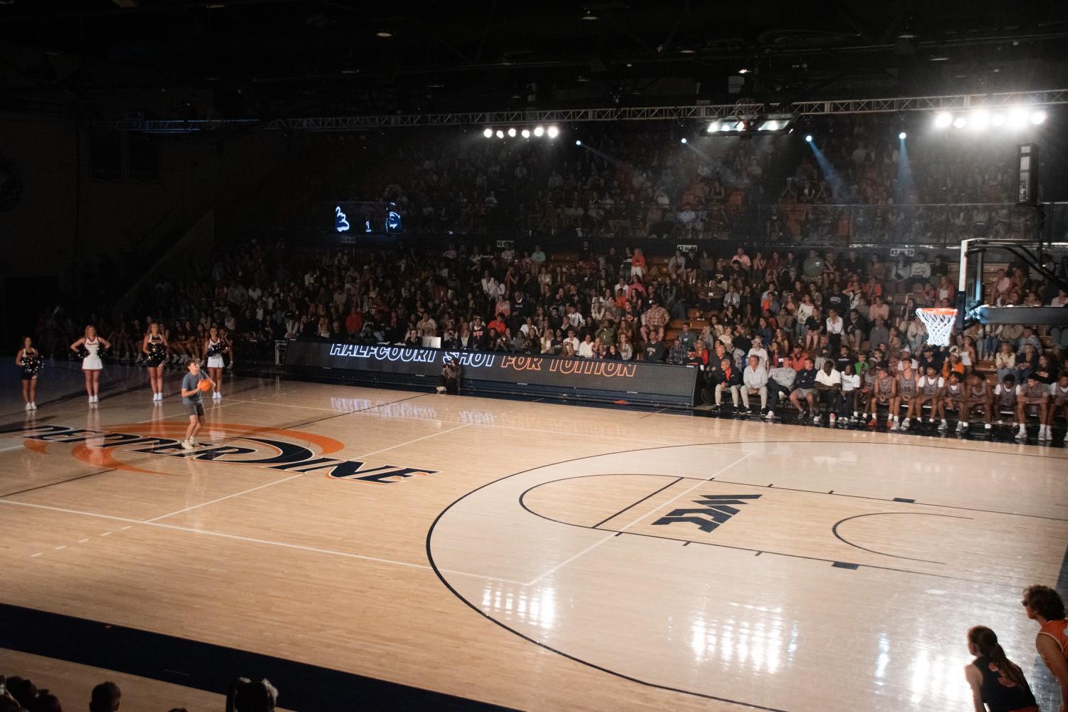 Pepperdine et Netflix s’affrontent dans ‘Running Point’