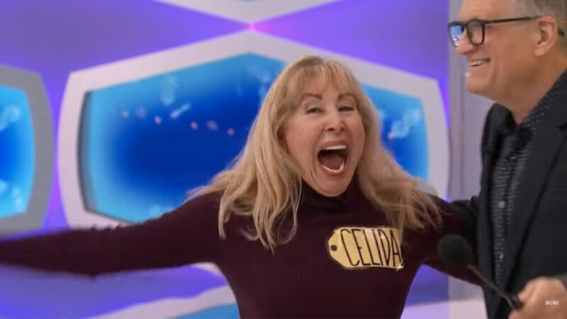 Un candidat de “The Price Is Right” célèbre sa victoire en remportant une voiture