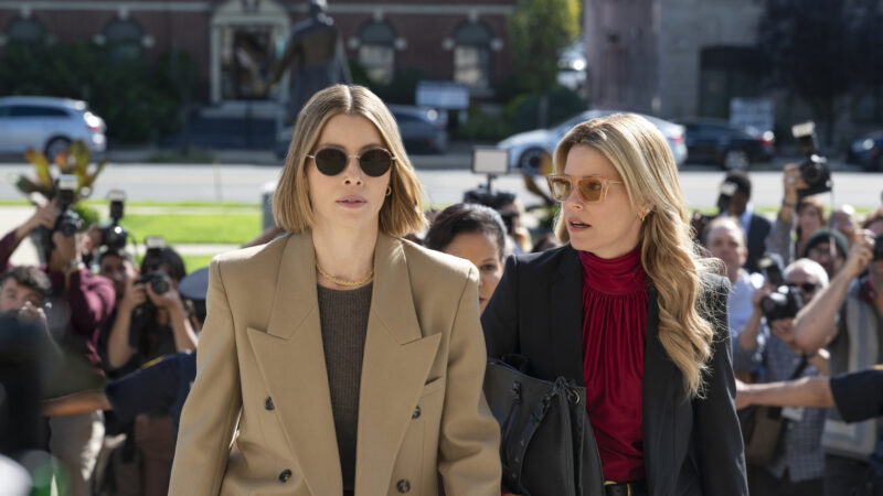 Le thriller criminel avec Elizabeth Banks et Jessica Biel cartonne sur Prime Video