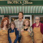 (L-R) Susan Sarandon as Gia, Talia Shire as Teresa, Vince Vaughn as Joe Scaravella, Brenda Vaccaro as Antonella and Lorraine Bracco as Roberta in 'Nonnas.'