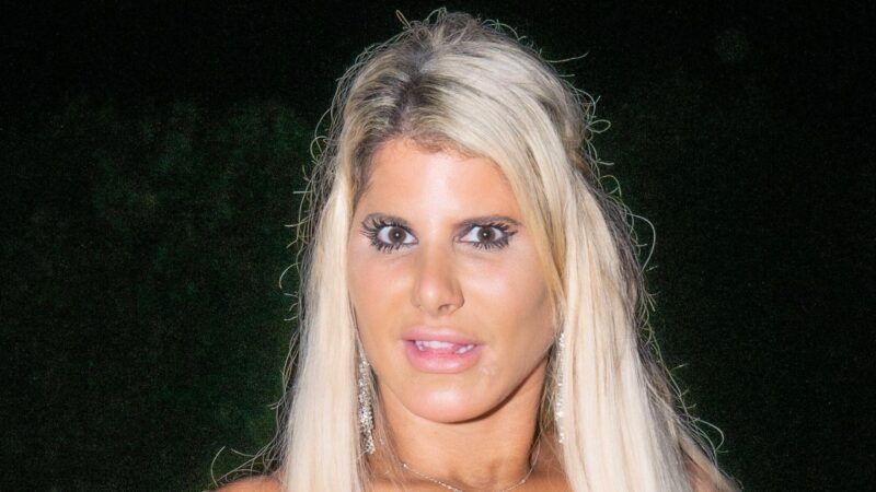 Arrestation d’une femme en Virginie liée à un accident mortel impliquant une star de Netflix