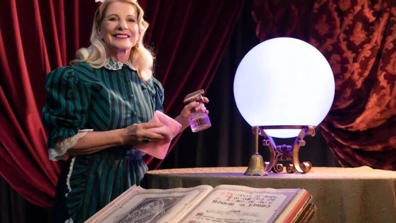 Les Muppets félicitent une star invitée pour sa retraite après 50 ans chez Disney Imagineering