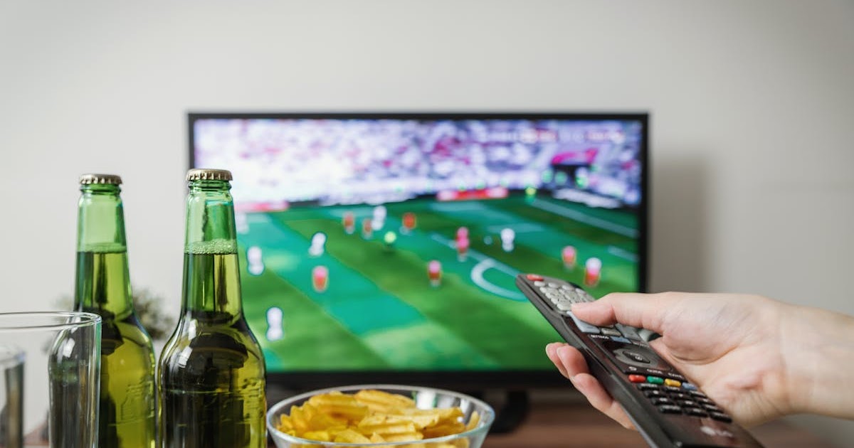 Pourquoi revoir ses séries préférées apporte du réconfort