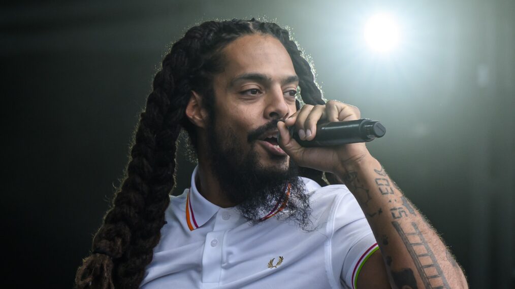 BBC présente des excuses après la performance controversée de Bob Vylan à Glastonbury