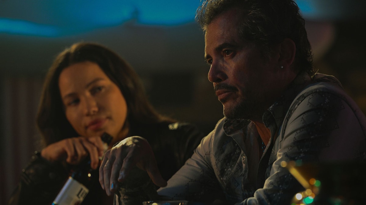 John Leguizamo parle de ‘Smoke’ et de son engagement pour les voix latino à Hollywood