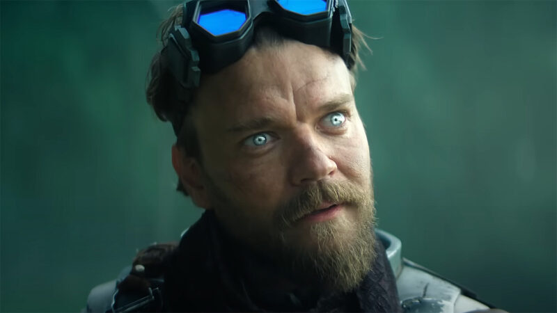 Pilou Asbaek explique les différences entre The Mule et son homologue de la série Foundation, saison 3