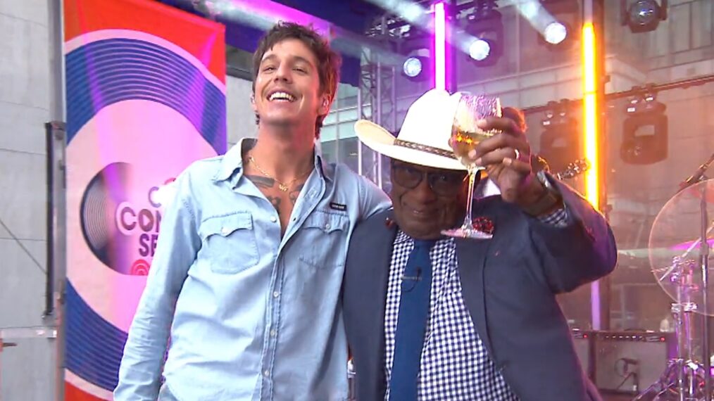 Al Roker sur scène avec Role Model lors du concert ‘Today’