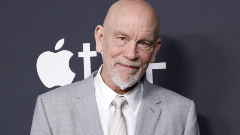John Malkovich rejoint Ayo Edebiri et Will Sharpe dans la série Apple ‘Prodigies’