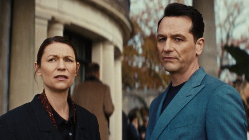 Netflix annonce la date de sortie de ‘The Beast in Me’ avec Claire Danes et Matthew Rhys