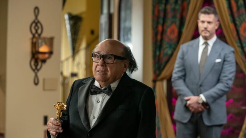 ‘It’s Always Sunny in Philadelphia’ rend hommage à Lynne Marie Stewart dans la finale de ‘Golden Bachelor’