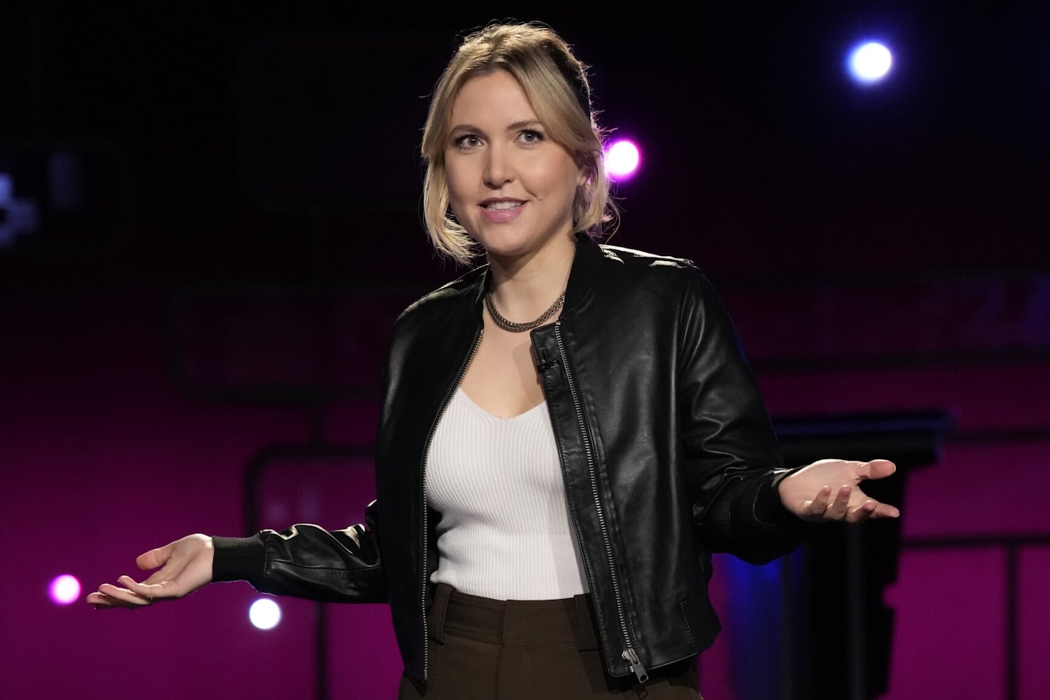 Après minuit avec Taylor Tomlinson quitte Paramount+ avant un changement de créneau