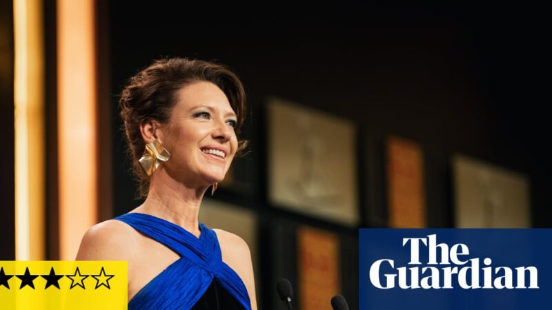 Critique de The Newsreader : un drame australien puissant à succès potentiel aux USA