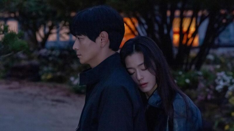 Jeon Ji-hyun et Kang Dong-won dans une romance d’espionnage sur Disney+