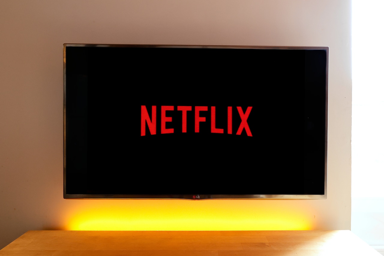 Le Pentagone critique la série LGBTQ+ ‘Boots’ sur Netflix
