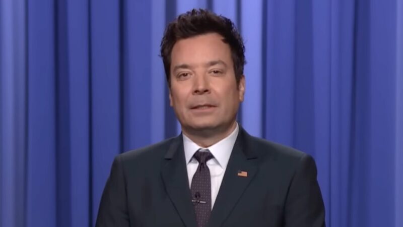 “Jimmy Fallon se moque des décorations de Noël de Melania Trump”
