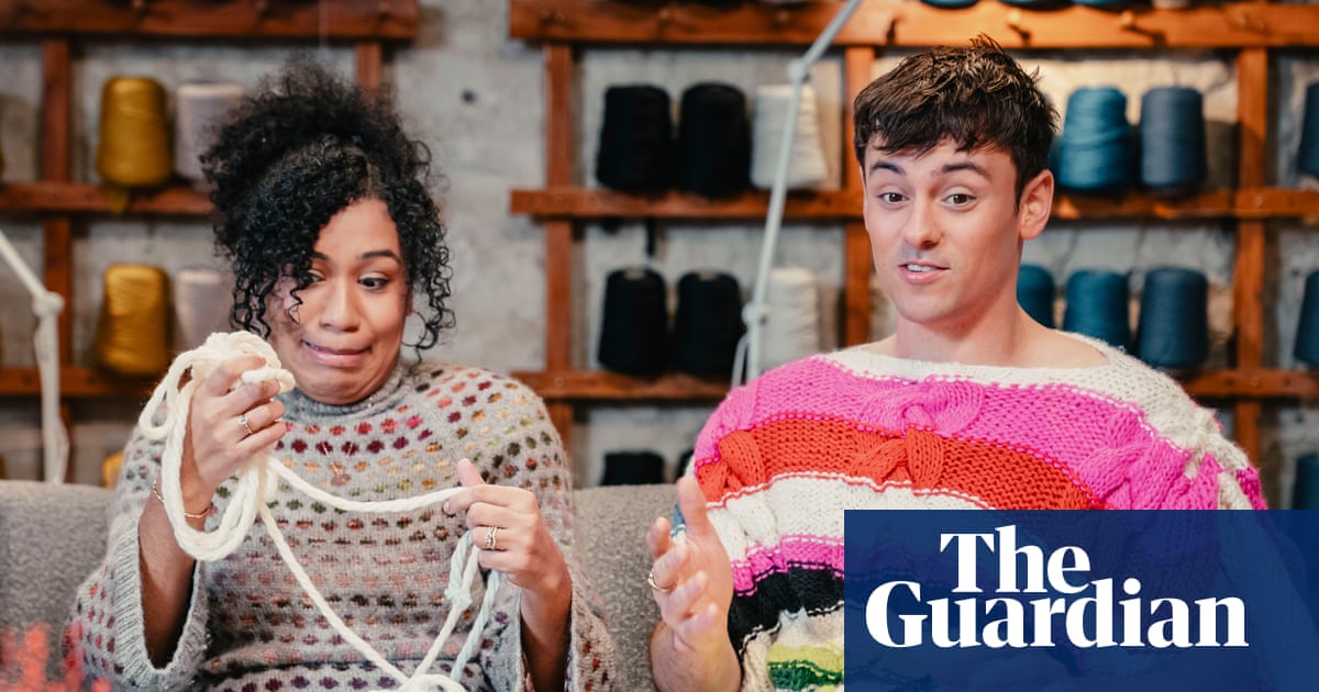 Tom Daley présente un concours de tricot surprenant ce soir à la TV