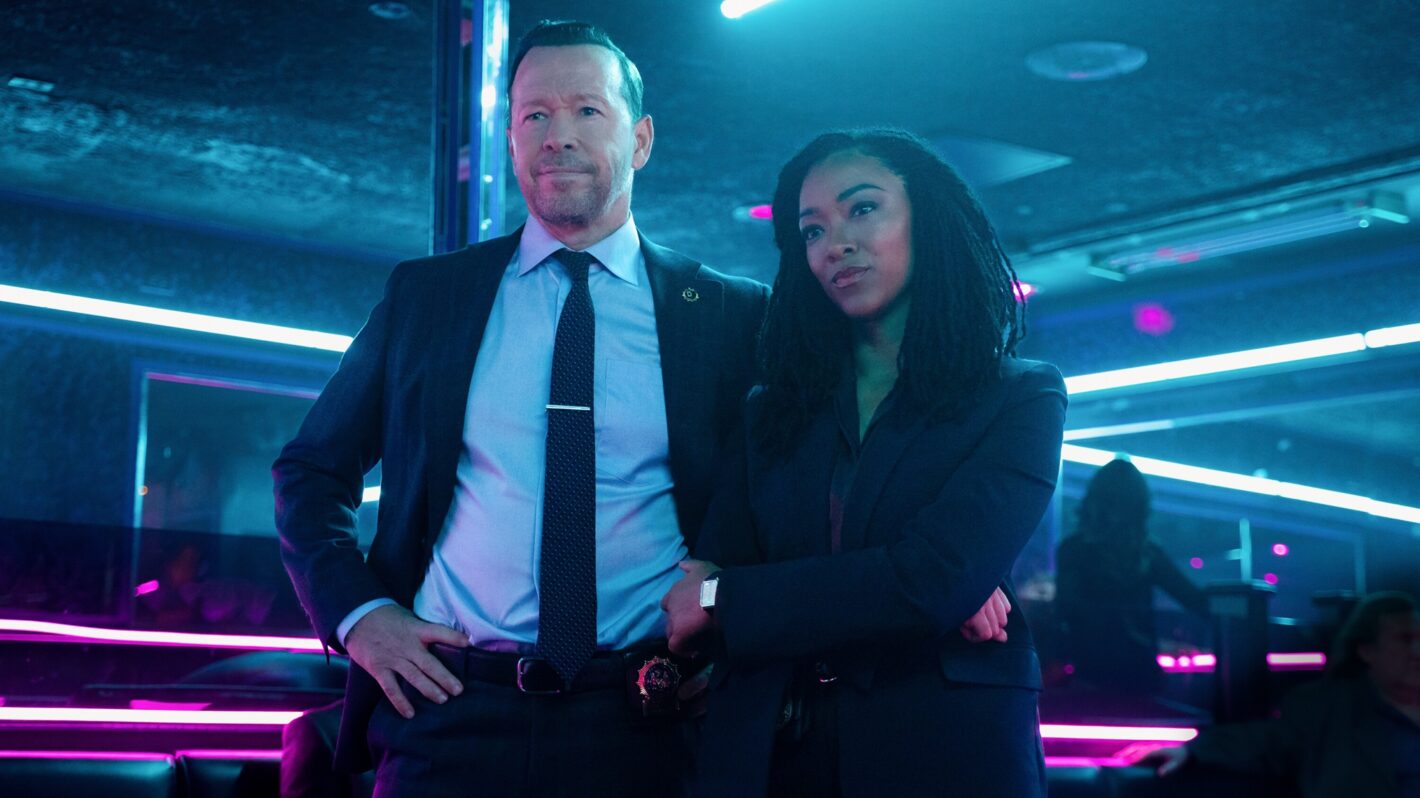 Blue Bloods : Les révélations des créateurs sur le départ de Danny et la relation avec Baez.