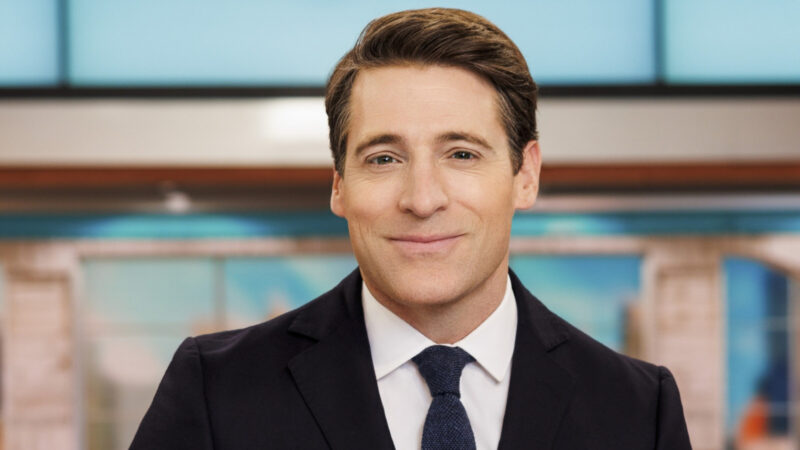 CBS Evening News : Tony Dokoupil devient le nouvel animateur, ce que cela implique.