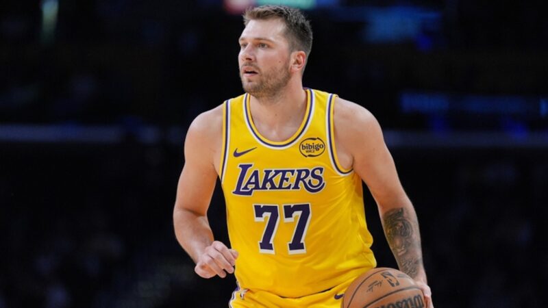 Lakers vs. Celtics : Comment regarder le match NBA ce soir sur Prime Video, les détails essentiels.