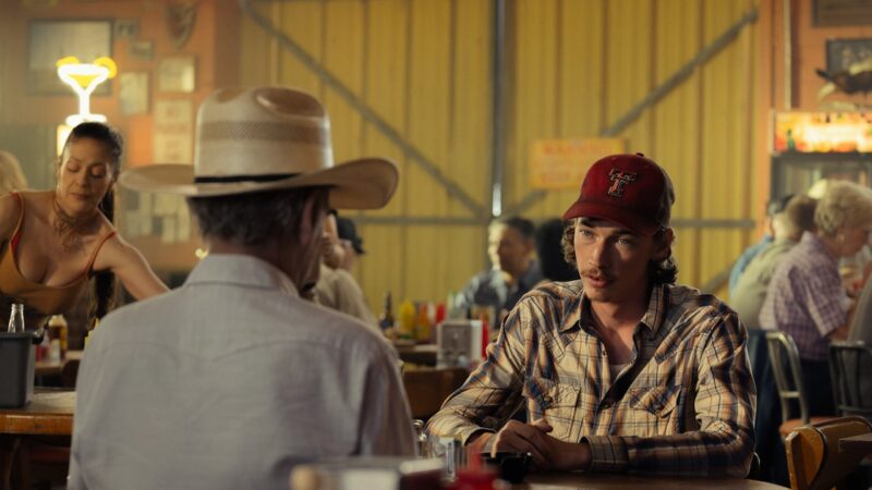 Landman : Les révélations sur la bière de Troy Aikman dans le dernier épisode.